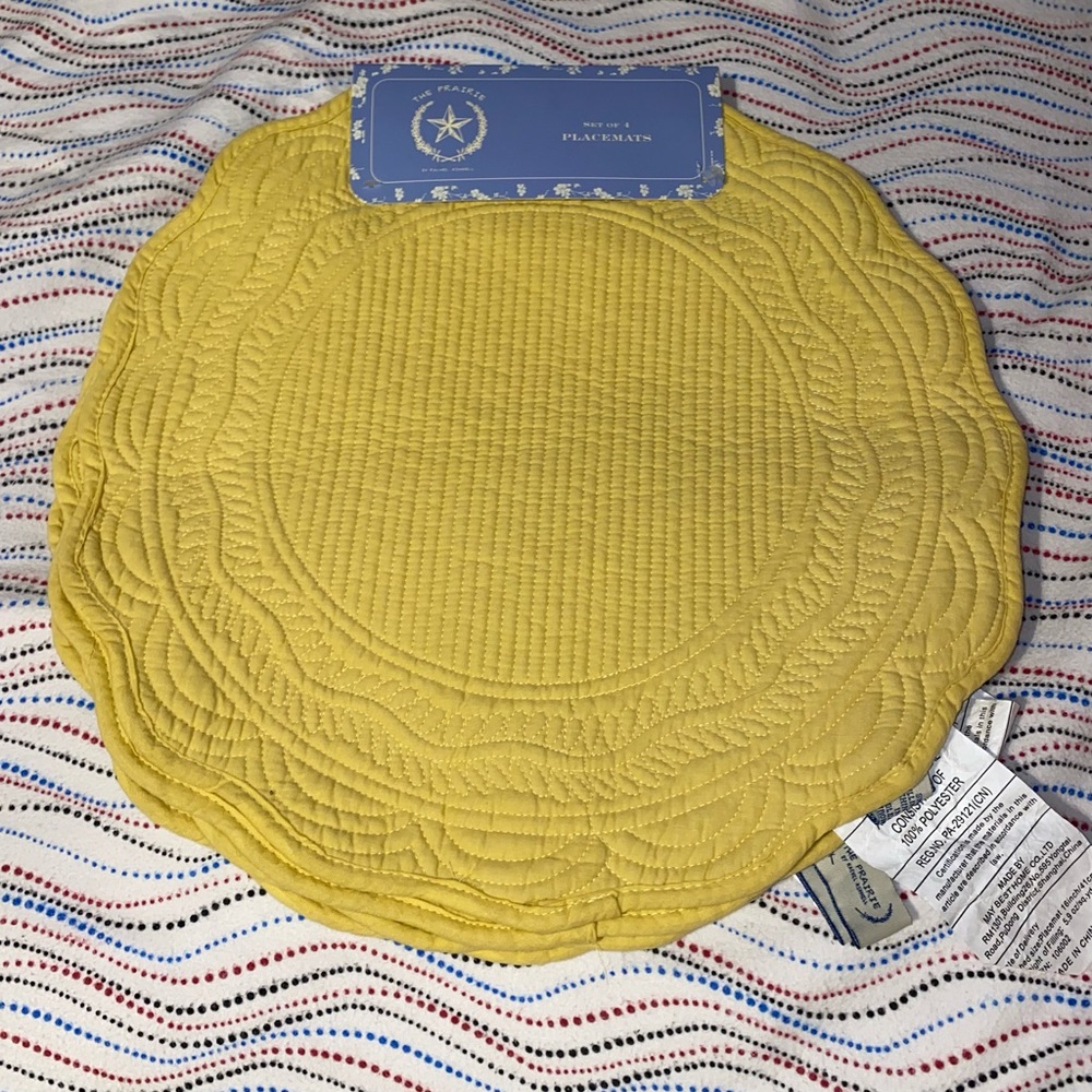 NEW The Prairie by Rachel Ashwell set of 4 Placemats Yellow Gingham